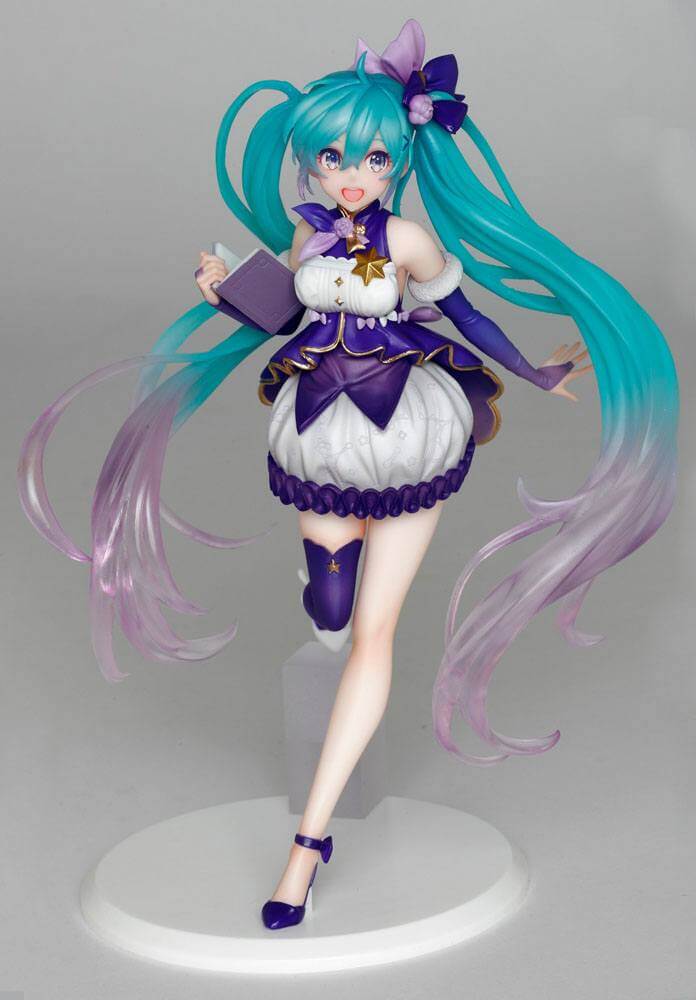 Vocaloid PVC Statue Hatsune Miku 3rd Season Winter Ver. (re-sales) 18cm - Scale Statue - Taito - Hobby Figures UK