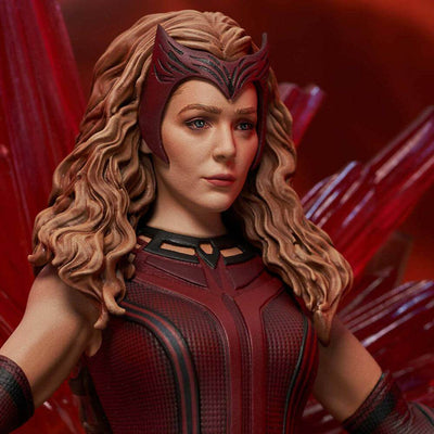 WandaVision Marvel TV Gallery PVC Statue Scarlet Witch 25cm - Scale Statue - Diamond Select - Hobby Figures UK