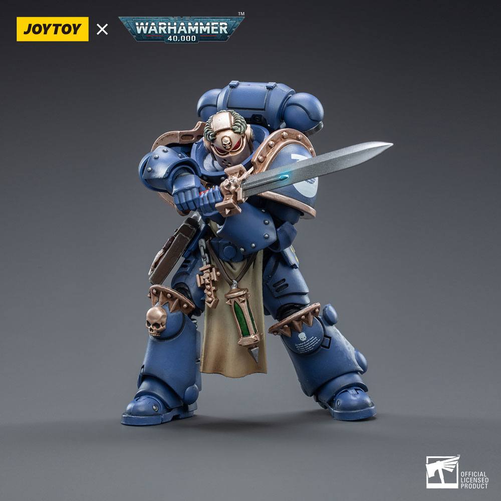 Warhammer 40k Action Figure 1/18 Ultramarines Primaris Company Champion 12cm - Action Figures - Joy Toy (CN) - Hobby Figures UK