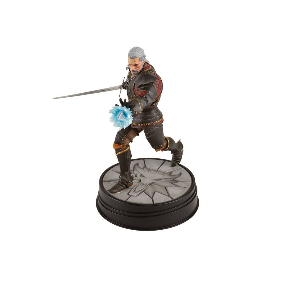 Witcher 3 Wild Hunt PVC Statue Geralt Toussaint Tourney Armor 20cm - Scale Statue - Dark Horse - Hobby Figures UK