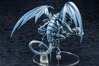 Yu-Gi-Oh! PVC Statue Blue-Eyes Ultimate Dragon 35cm - Scale Statue - Amakuni - Hobby Figures UK