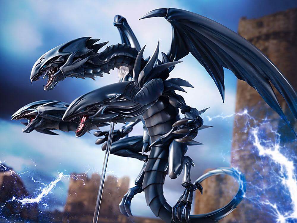 Yu-Gi-Oh! PVC Statue Blue-Eyes Ultimate Dragon 35cm - Scale Statue - Amakuni - Hobby Figures UK