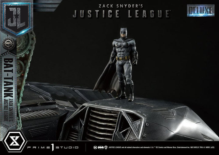 Zack Snyder's Justice League Museum Masterline Diorama Bat-Tank