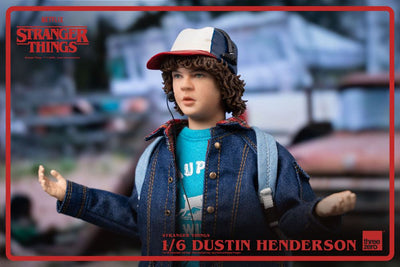Stranger Things Action Figure 1/6 Dustin Henderson 23cm - Action Figures - Threezero - Hobby Figures UK