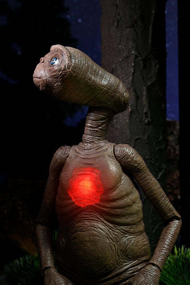 E.T. the Extra-Terrestrial Action Figure Ultimate Deluxe E.T. 11cm - Action Figures - NECA - Hobby Figures UK