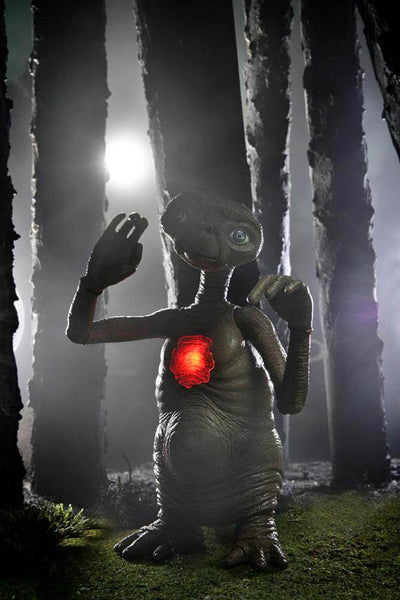 E.T. the Extra-Terrestrial Action Figure Ultimate Deluxe E.T. 11cm - Action Figures - NECA - Hobby Figures UK